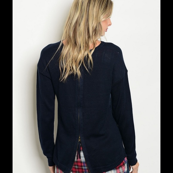 NAVY BLUE BACK ZIP SWEATER W/RED PLAID FLANNEL HEM - Picture 3 of 3